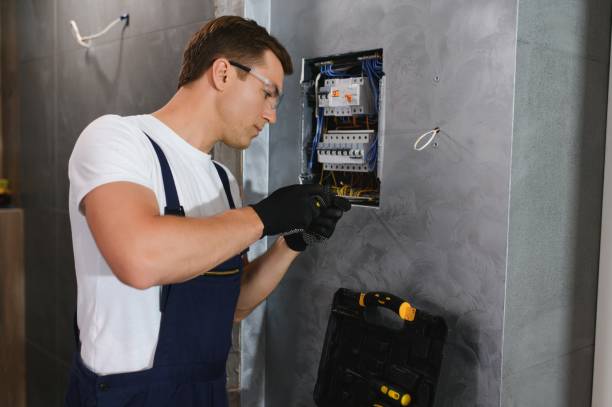 Best Affordable Emergency Electrician  in Raymond, WI