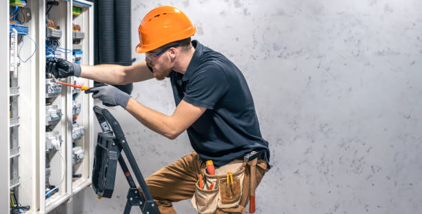  Raymond, WI Electrician Pros